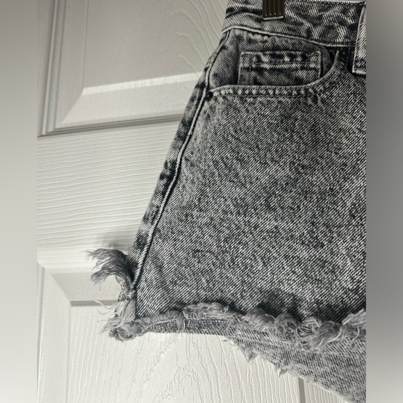 Pacsun Denim Shorts - Picture 4 of 7